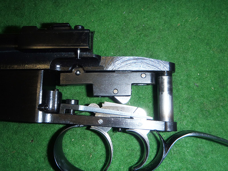 Spoušťový mechanismus pro zbraně Mauser 98
